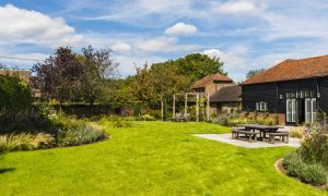 Wildlife Garden — wildlife garden great missenden jilayne rickards kings ash barn 01 august 2017 1280 300x180 1
